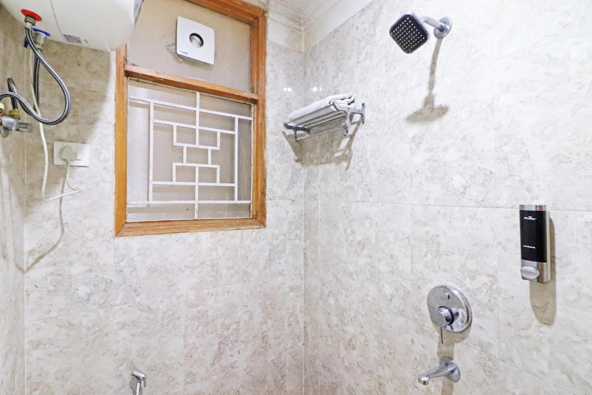 Hotel Trendy Residency - Couple Friendly Hotel New Delhi Luaran gambar